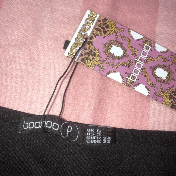 Boohoo Black Neck Mock Horn Button Shift Dress - Picture 4 of 9